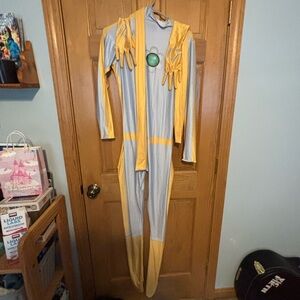 Daisy race cosplay
